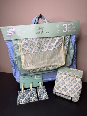 Dabney Lee | Spring Floral Packing Cube Set w/ Luggage Tags and Laundry Pouch 💚